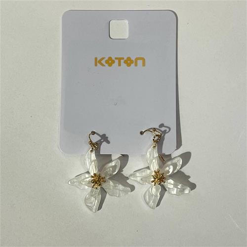 گوشواره گل صدفی مارک kotton کد 235