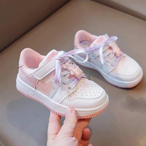 کتانی صورتی چسبی عروسکی کد