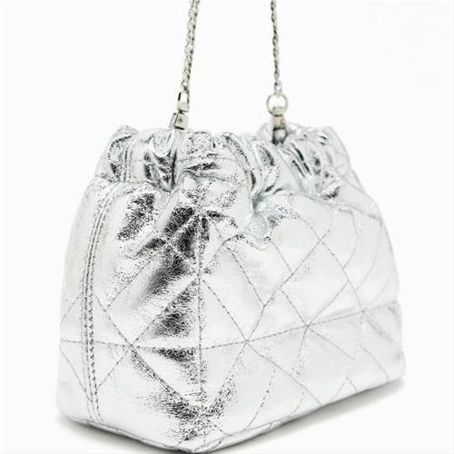 کیف متالیک zara