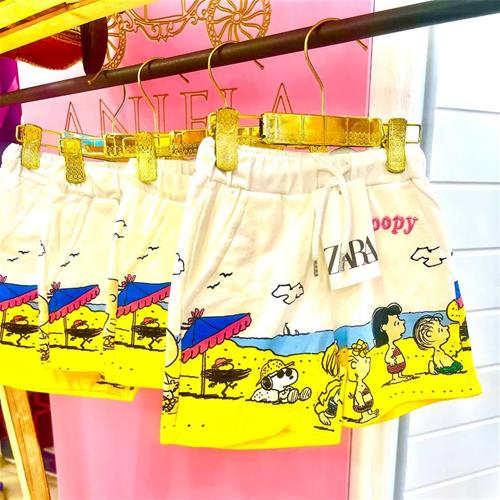 شلوارک تک پسرانه اسنوپی برند zara کد 140012251