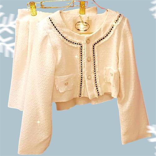 کت دامن سفید شاین شنل کد